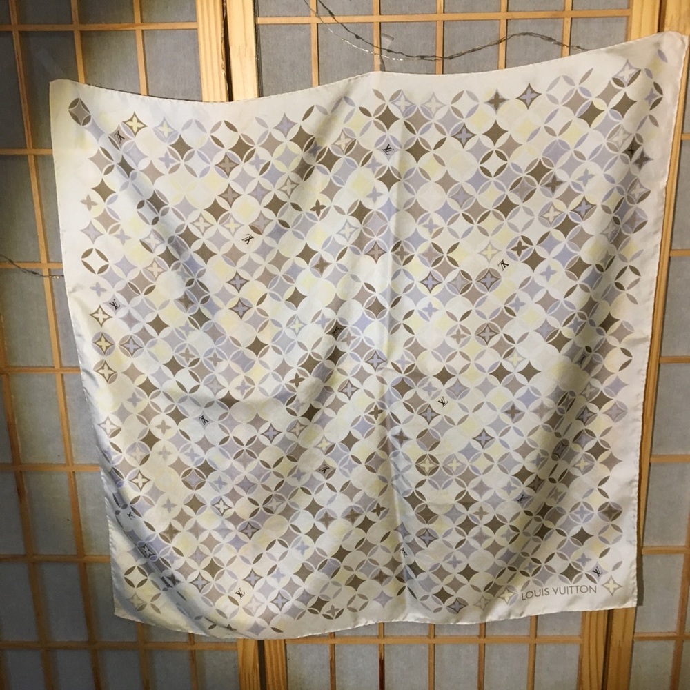 Louis Vuitton Scarf Silk